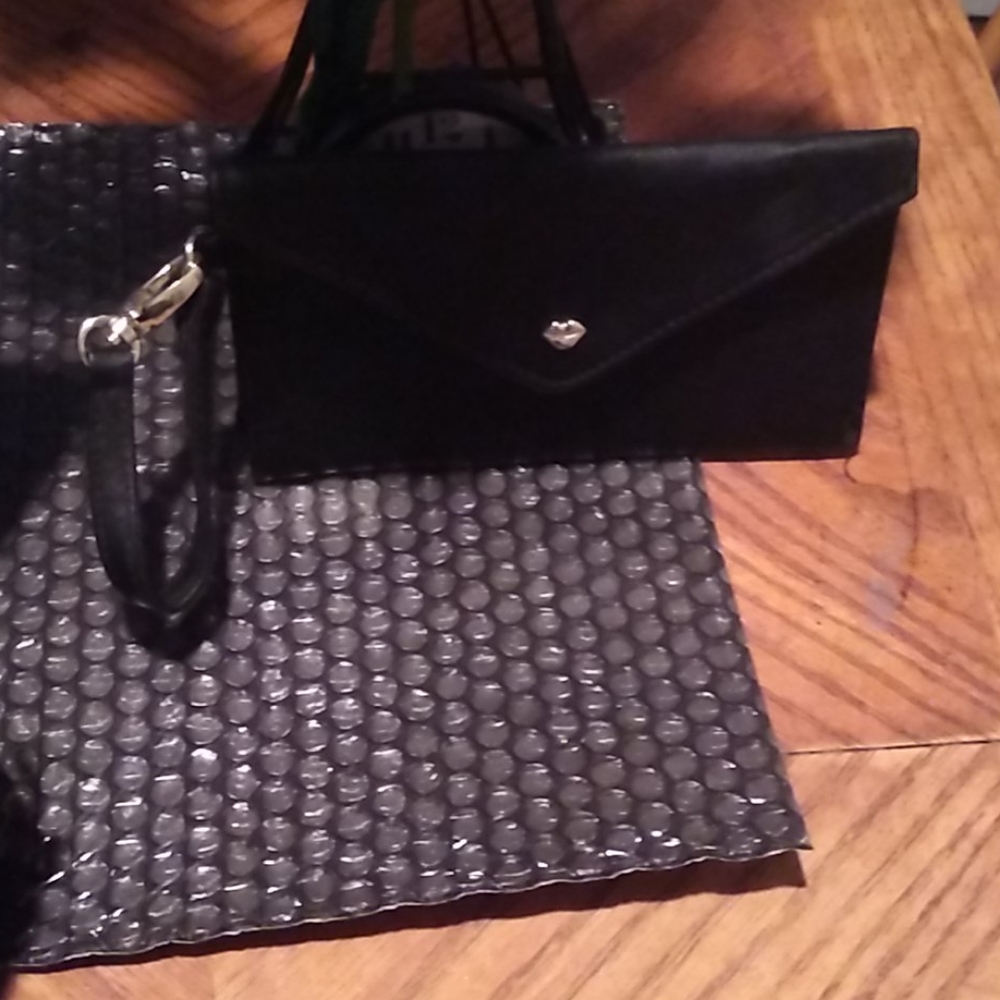 Clutch wristlet